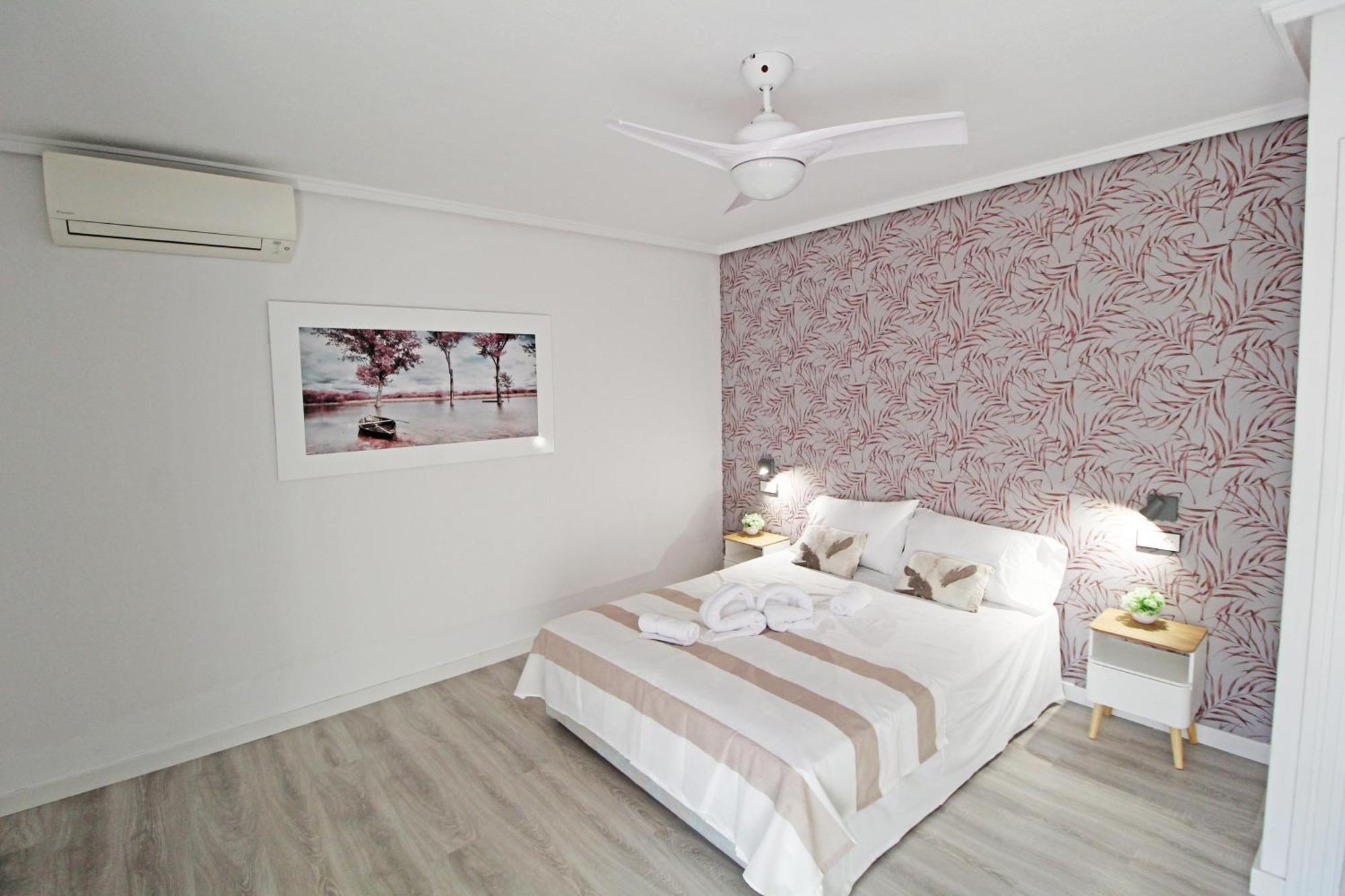 Апартаменти Castle Views. Terrace. Design Style. Ac. Wifi. Refurbished. Supercentric. Аліканте Екстер'єр фото